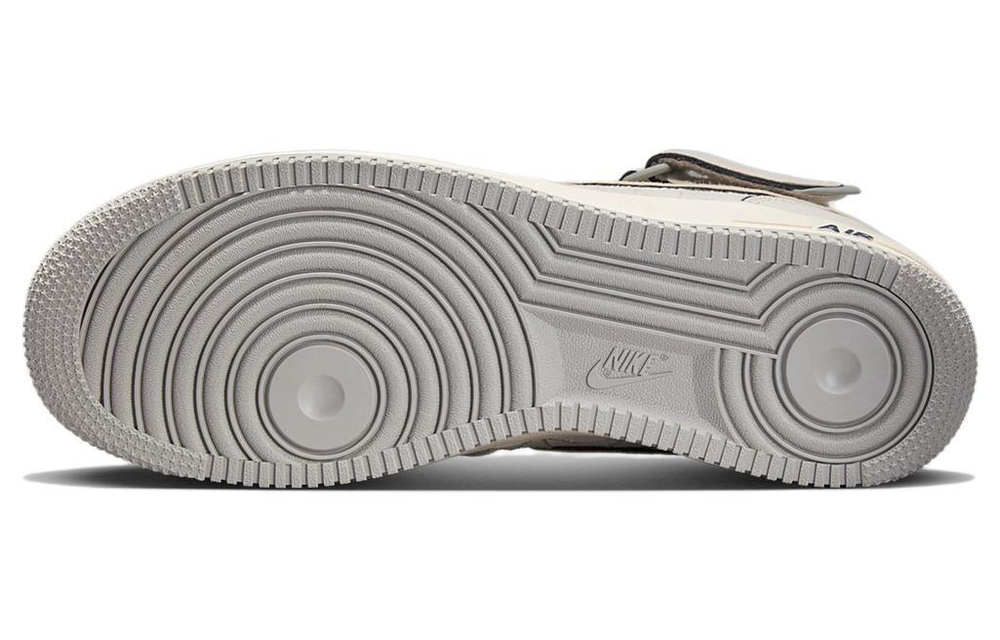 Кроссовки Nike Air Force 1 '07 Recraft