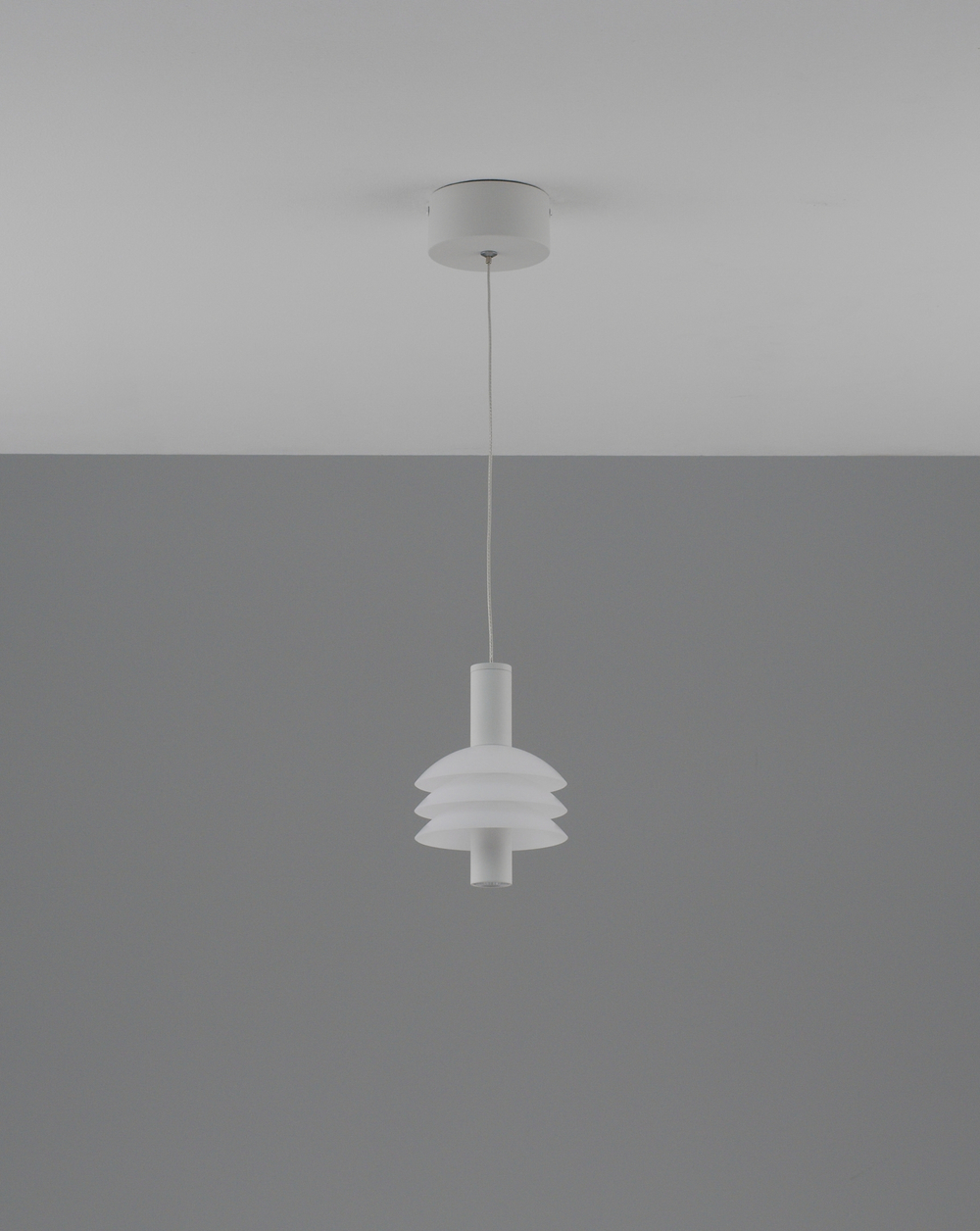 Светильник подвесной светодиодный Moderli V11387-PL Sylv