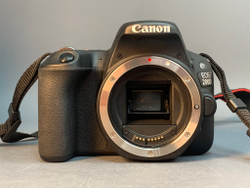 Canon EOS 200D kit 18-55mm IS STM