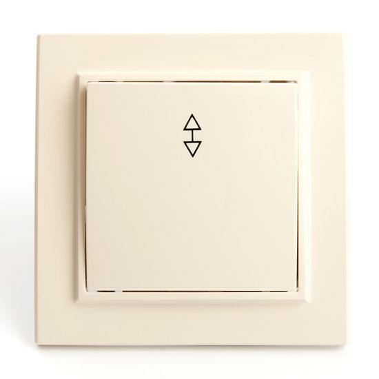 Выключатель 1-кл ЭРНА  слоновая кость PSW10-9005-02