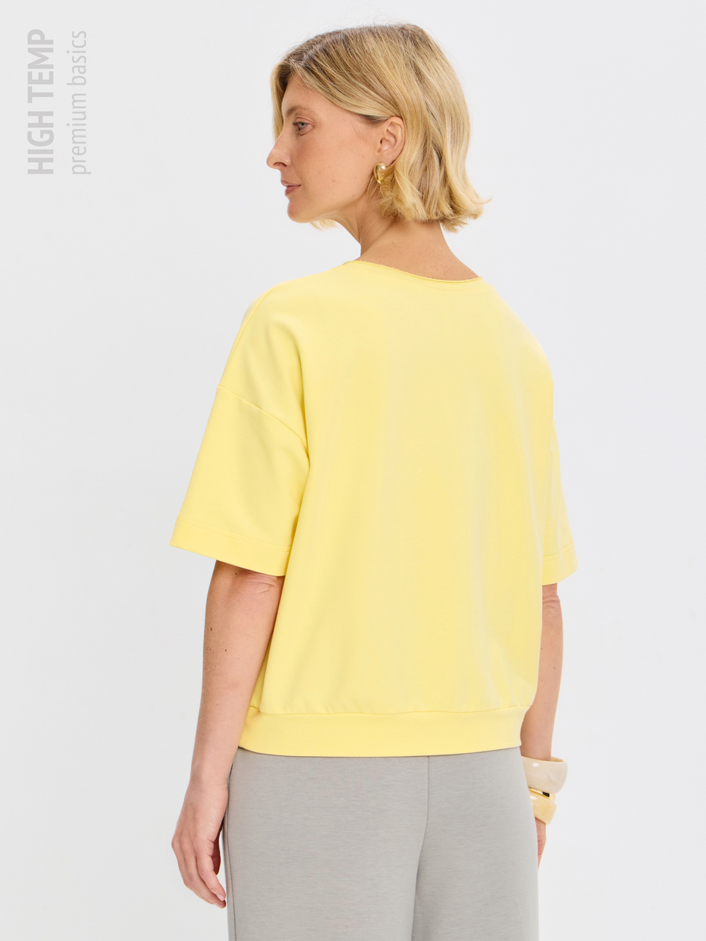 Плотная футболка из футера 2-нитки с V-вырезом HIGH TEMP