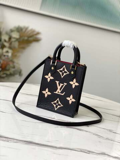 Louis Vuitton Petit Sac Plat