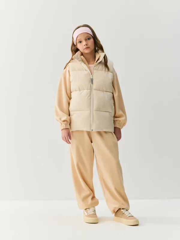 Жилет стеганый на молнии 