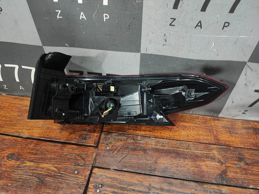 Фонарь задний левый Haval F7 1 19-24 Б/У Оригинал 4133101XKQ00A