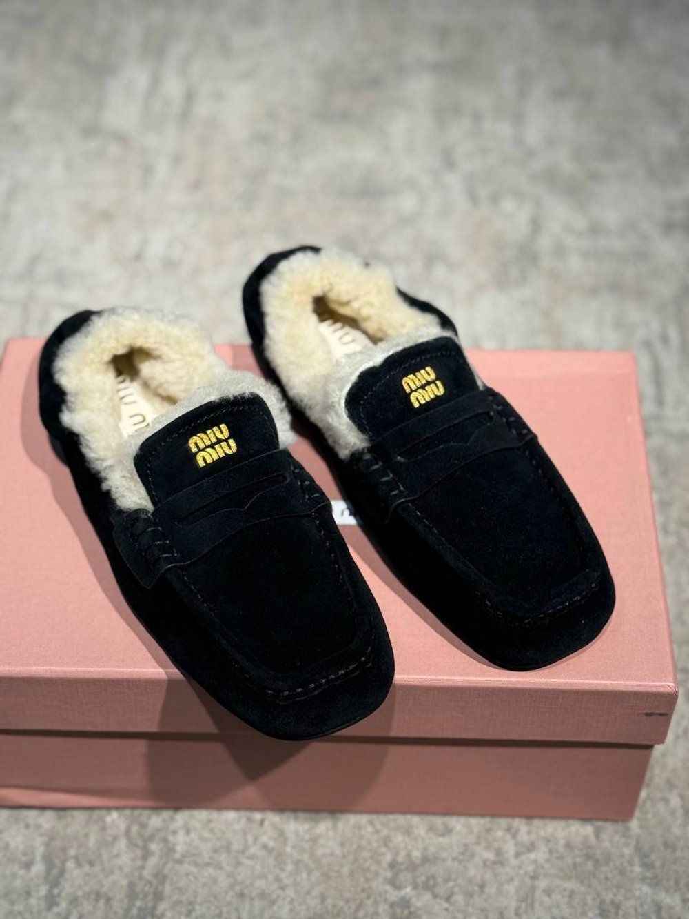 Лоферы MIU MIU