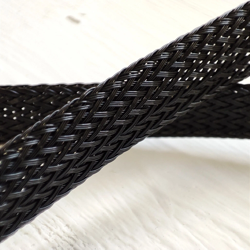 DAXX Кожух для кабелей диаметром от 9 до 15мм нейлоновый, черный -1м-