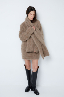 Шарф из альпака бежевый