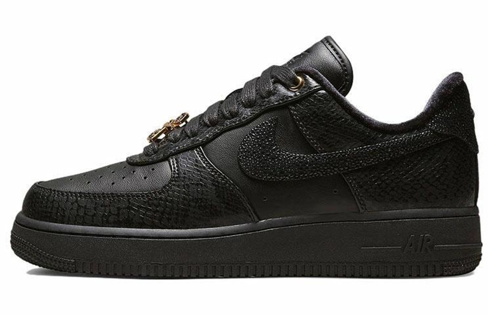 Кроссовки Nike Air Force 1 Low 07 Lx "Breakthrough" (Женская размерная сетка)