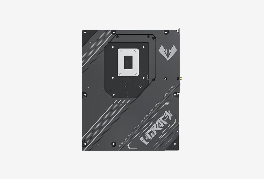 MS-iCraft Z890 PACIFIC_05251031120413