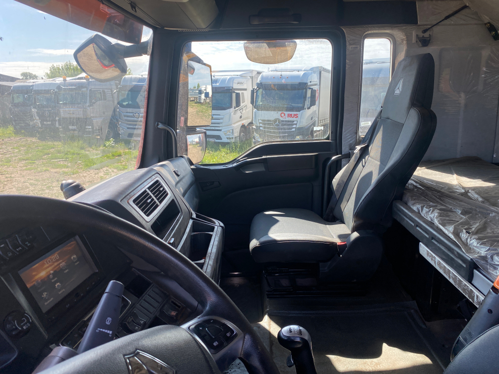 SITRAK C7H 6x4 Седельный тягач ZZ4256V364HE (Дизельный, 12,4 л, 540 л.с., МТ)