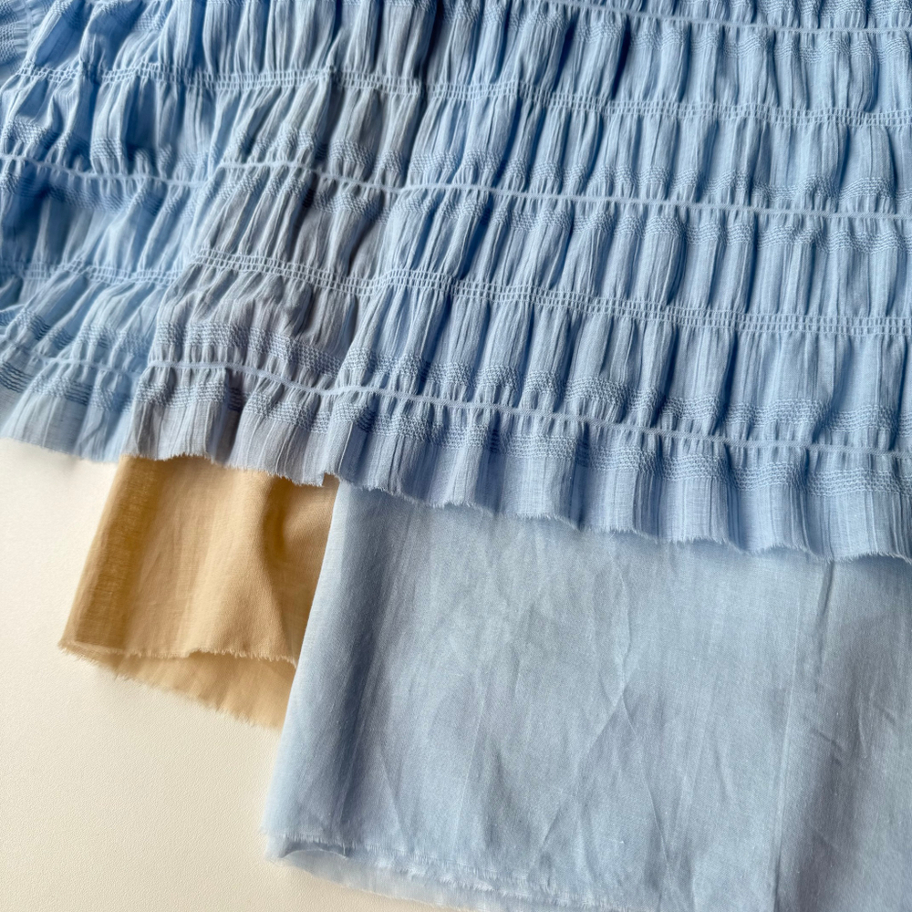 Батист Воздушный с горизонтальными полосками Голубой