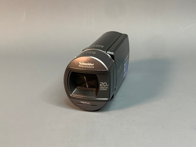 Samsung HMX-Q10BP/XER без зарядного устройства