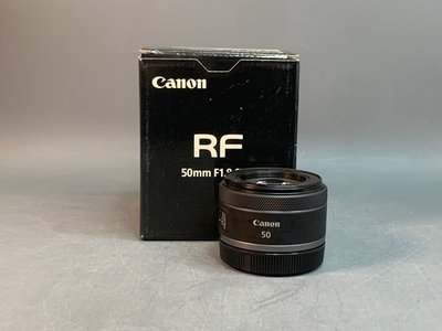 Canon RF 50mm 1.8 STM