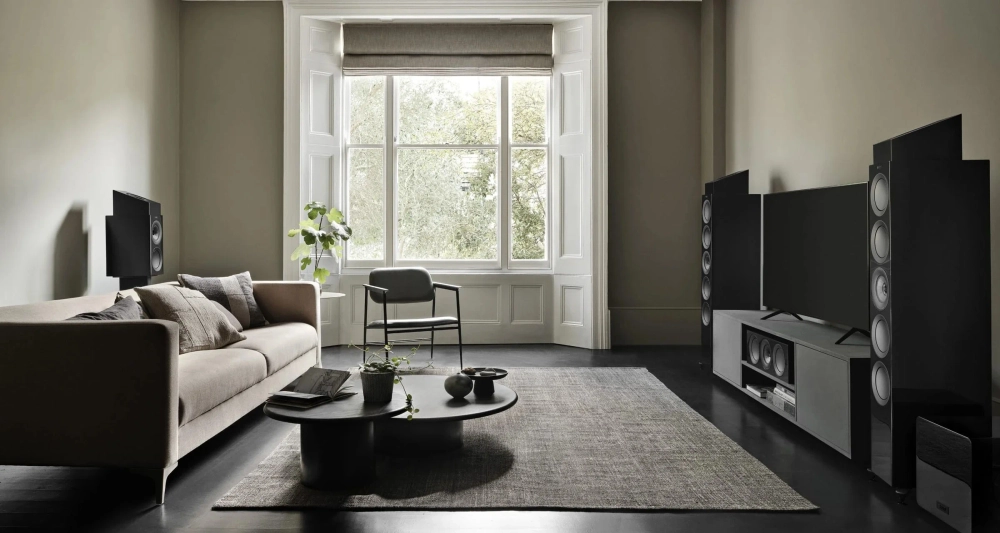 KEF R3 Meta Black Gloss трехполосная полочная пассивная акустическая система (пара)