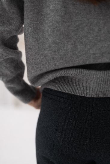 Джемпер Л.Т., 100% шерсть ягнёнка, цвет небо Петербурга.