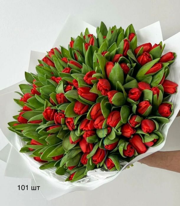 Букет 101 тюльпан (Б-18)