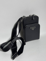 Сумка-слинг Prada