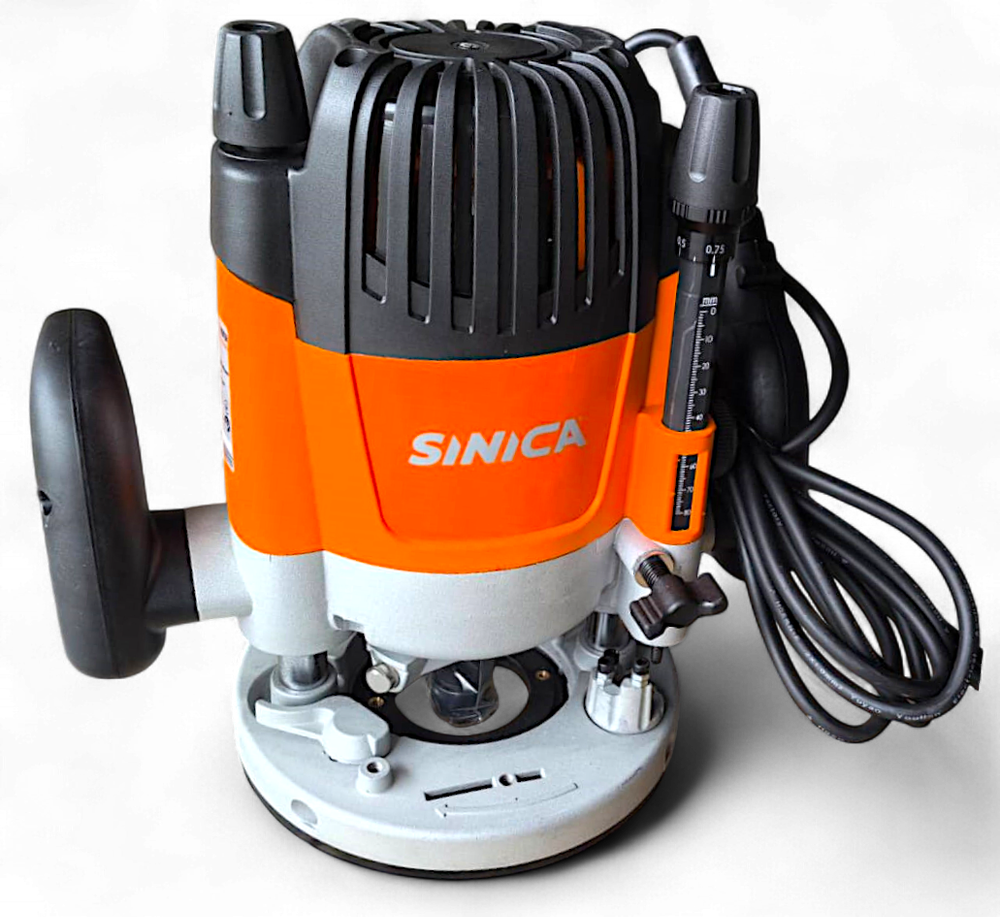 Фрезер универсальный, адаптированный для установки в стол, ход фрезы 67мм, 2400 Вт., SINICA