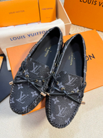 Louis Vuitton Mocassin