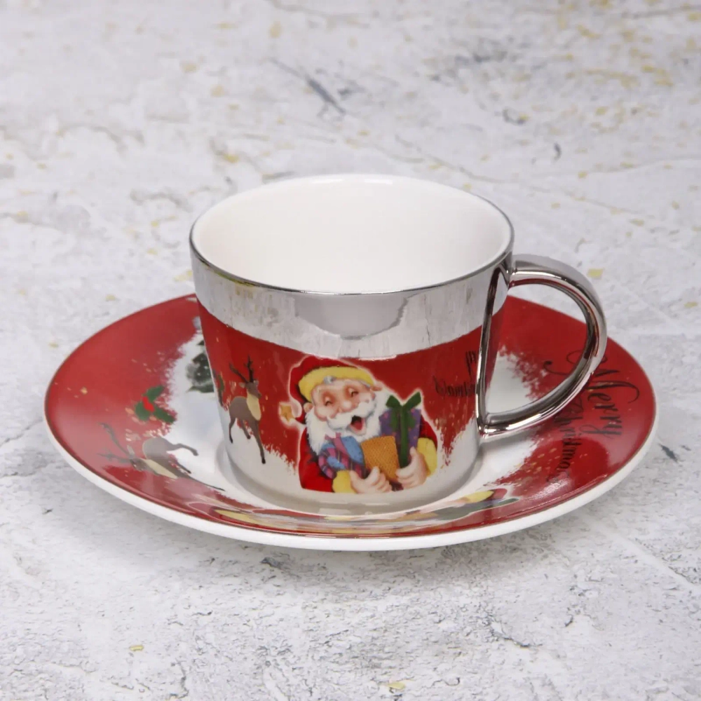 Чайная пара (зеркальная кружка 230мл+блюдце) анаморфный дизайн «Санта», красная