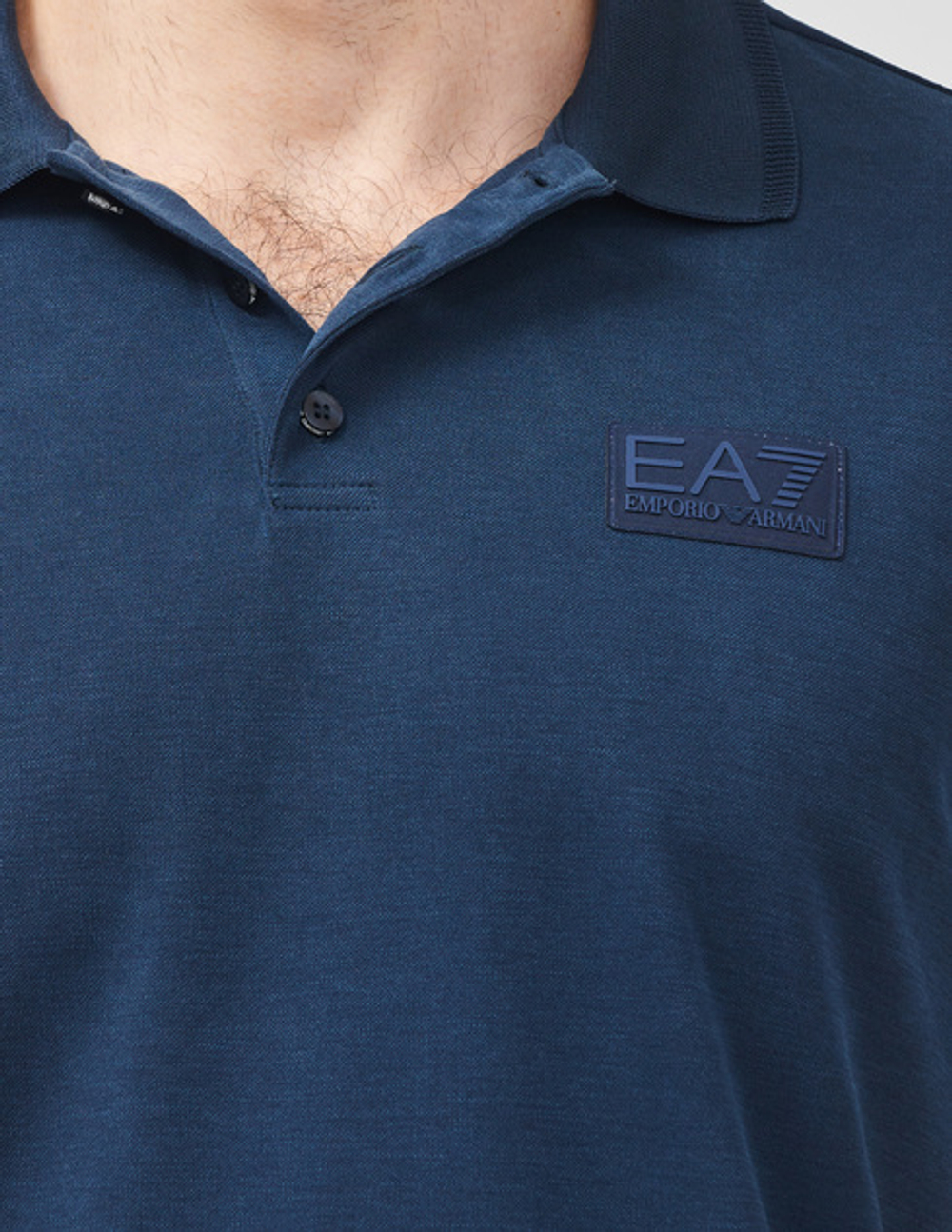Поло EA7