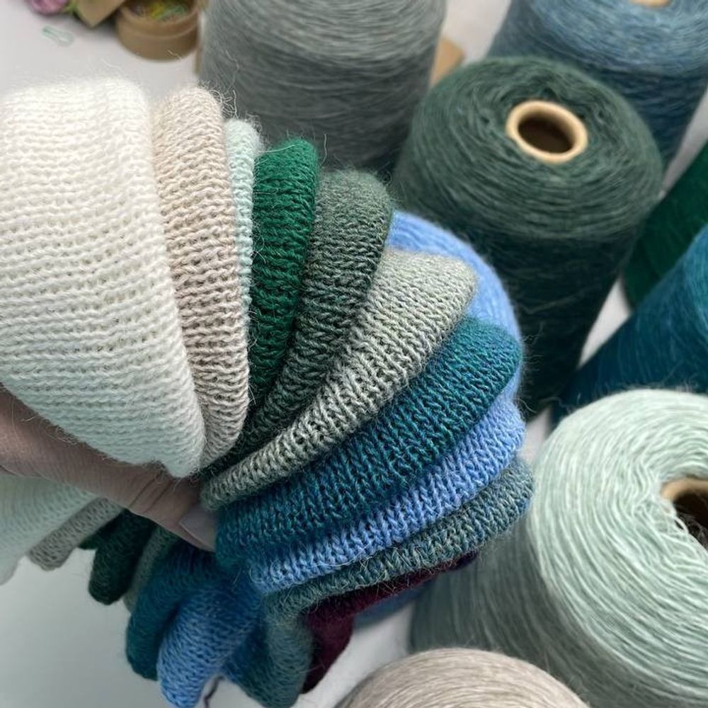 FILATI RICCIO 15% альпака 10% меринос 10% вискоза 65% полиамид