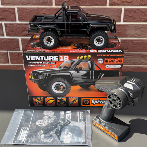 Трофи HPI Venture 1/18 Flux Toyota Hilux SR5 (Черный)