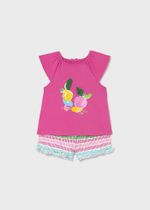 футболка с шортами