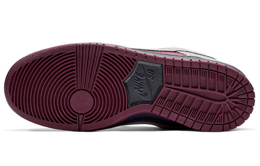 Кроссовки Nike Dunk Sb Pro "True Berry"