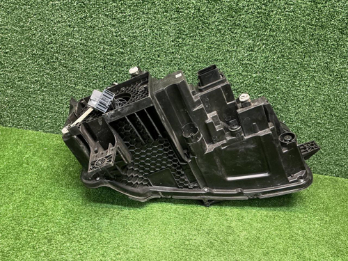 Фара левая Zeekr 001 (2021-н.в.) LED