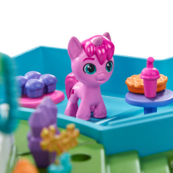 My Little Pony - Набор хрустальных фонарей для пони Mini World Magic + 5 фигурок F3875 / артикул   F3875  / GTIN 5010994117900