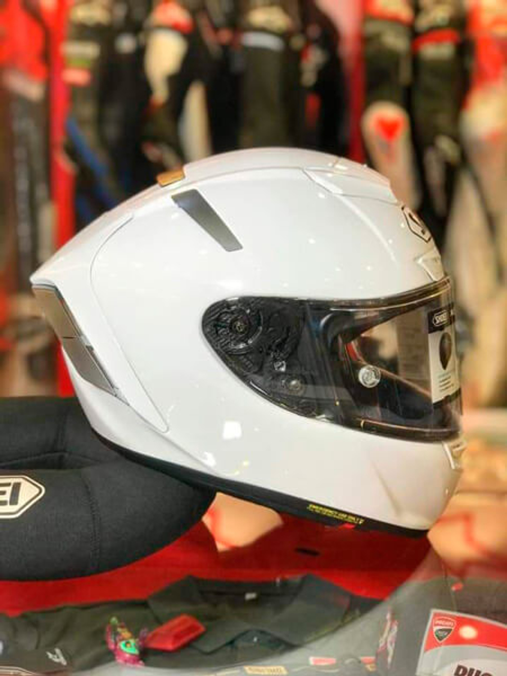 SHOEI X-SPIRIT III White