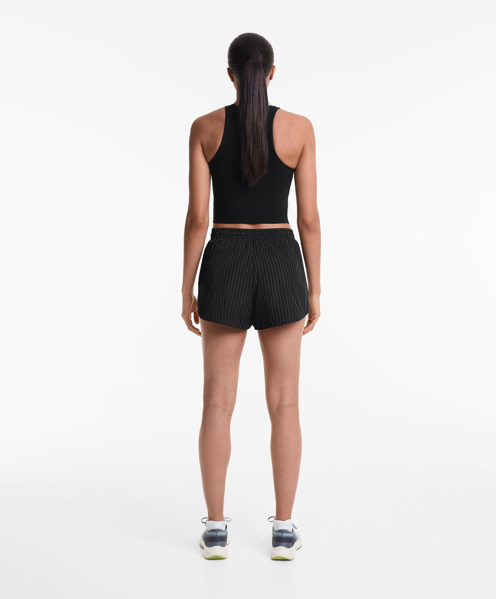 Oysho Шорты светоотражающие шорты, черный