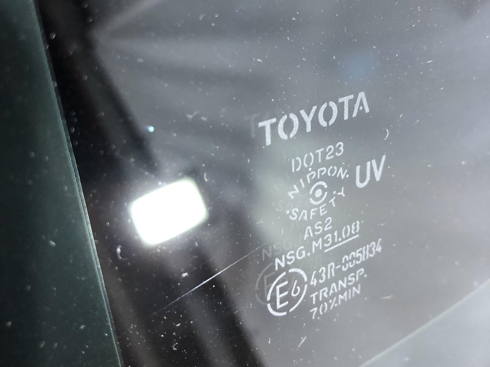 Стекло заднее левое глухое Toyota RAV4 IV (XA40) 12-19 Б/У Оригинал 6272042350