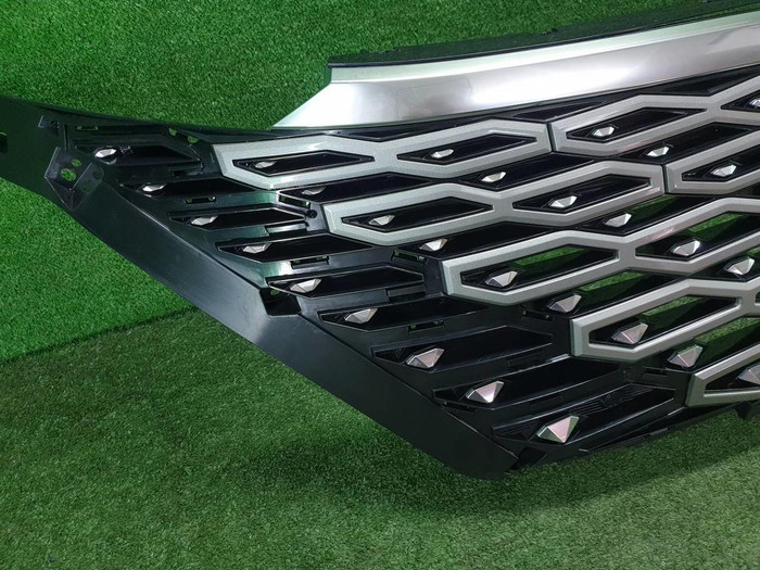 Решетка радиатора Omoda C5 (2022-н.в.)