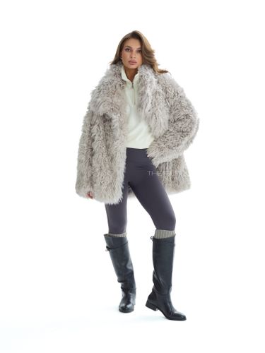 Серая шуба из овчины калган