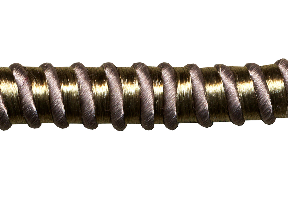 10012/43 Шнур с ресничкой узкий