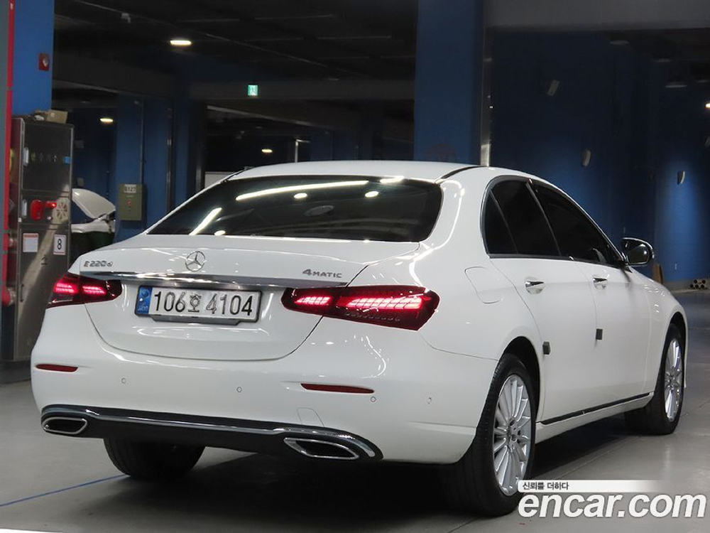 Mercedes-Benz E-Class W213 E220d 4MATIC Exclusive (07.2021)