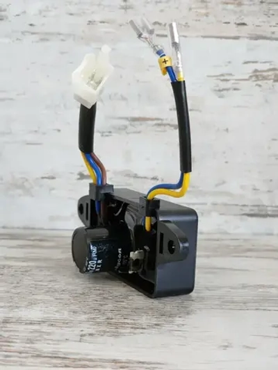 AVR (АВР) для Электро и Бензогенератора 0,8-3,5 кВт