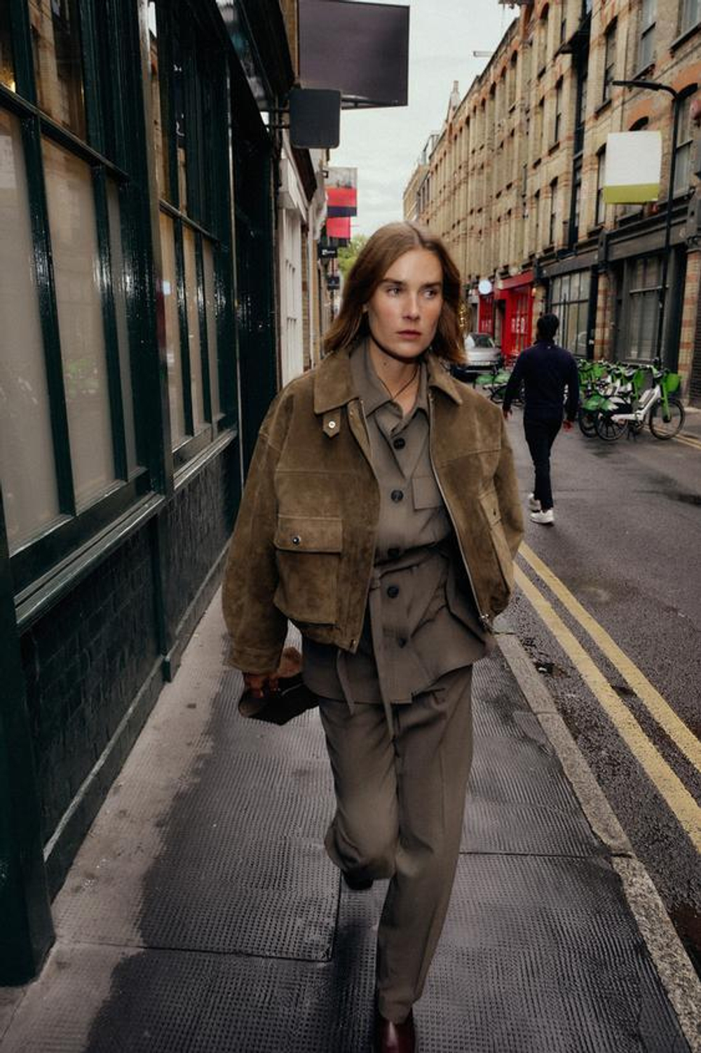 ZARA БРЮКИ ПРЯМОГО КРОЯ С ДЕКОРАТИВНОЙ СТРОЧКОЙ, РЫЖЕВАТО-КОРИЧНЕВЫЙ