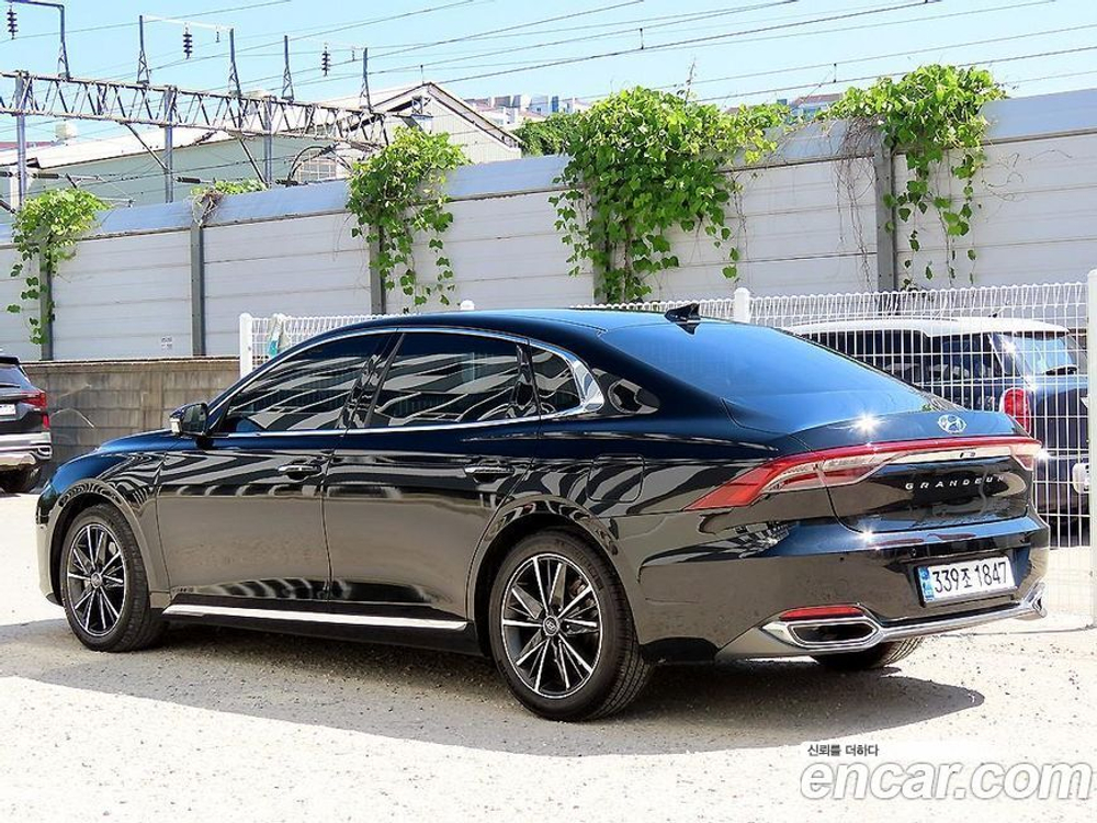 Hyundai The New Grandeur (Azera) IG 3.3 (03.2021)