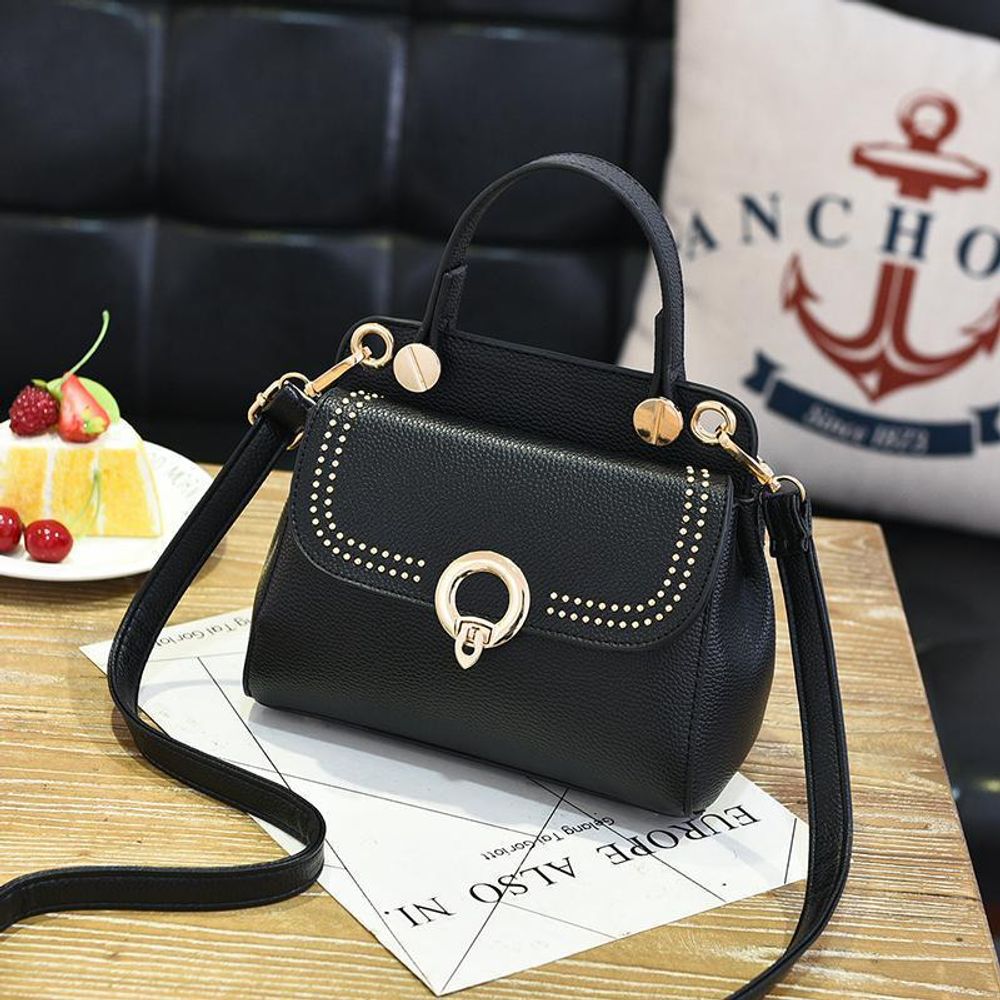 Маленькая стильная женская повседневная сумка чёрного цвета из экокожи Dublecity 3398-1 Black