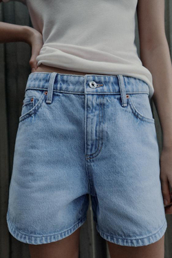 ZARA ШОРТЫ Z1975 MOM FIT СО СРЕДНЕЙ ПОСАДКОЙ, ГОЛУБОЙ