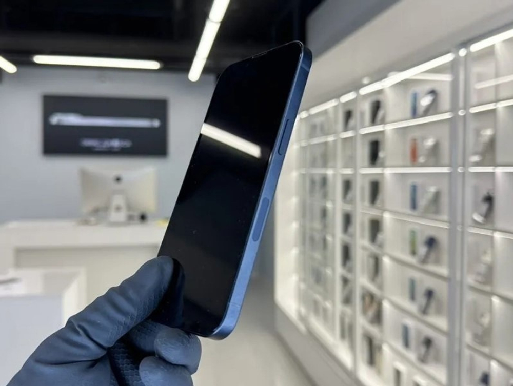 iPhone 13, 128 ГБ б/у