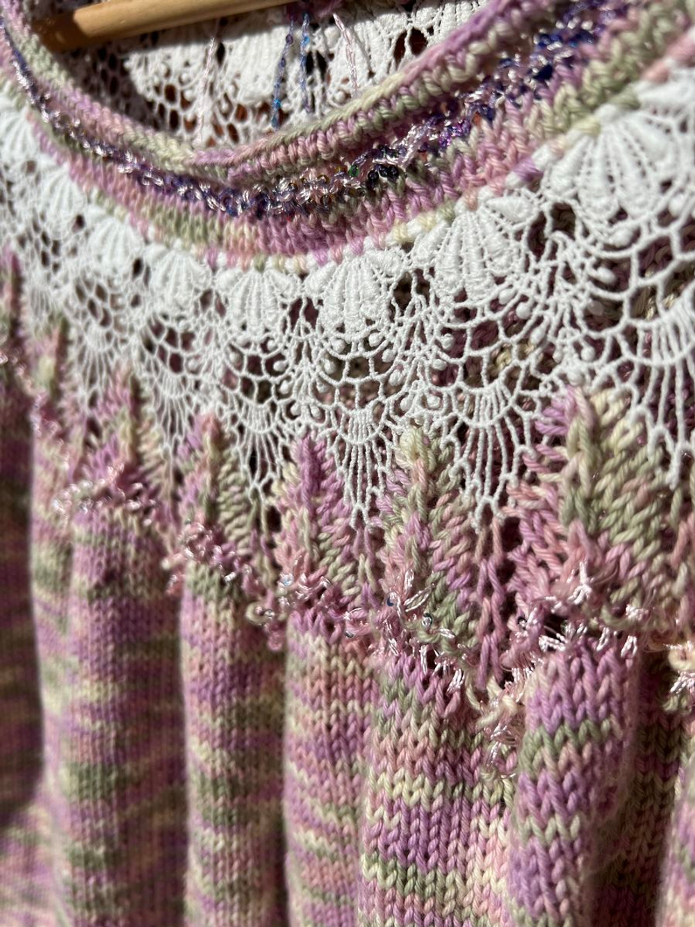 Тесьма кружево для кокетки и вязания Павлиний хвост