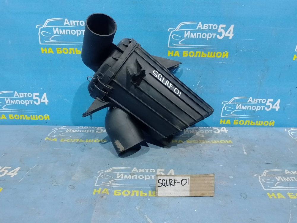 Корпус воздушного фильтра MAZDA BONGO FRIENDEE 1997