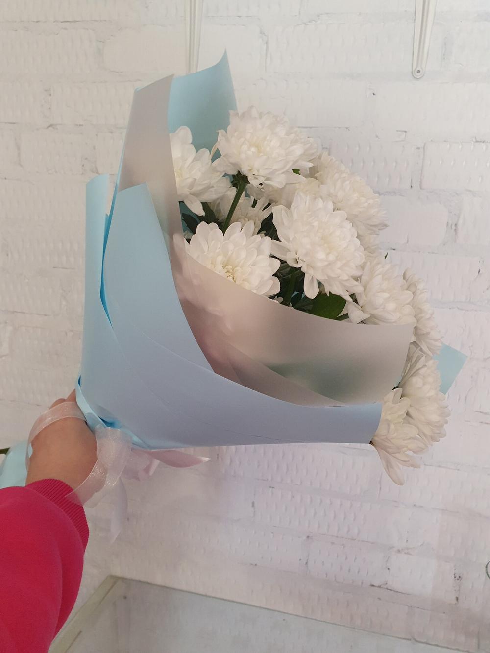 Монобукет из 3 кустовых хризантем