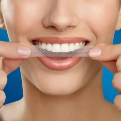 Отбеливающие полоски Crest 3D Whitestrips Sensitive White