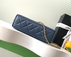 Chanel Kelly Mini 19 cm