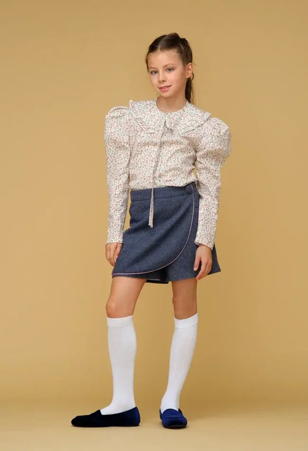 Юбка-шорты с розовым кантом